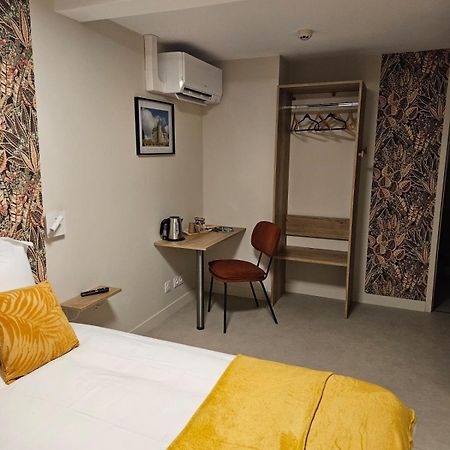 Auberge Du Prieure Saint-Angel  ภายนอก รูปภาพ
